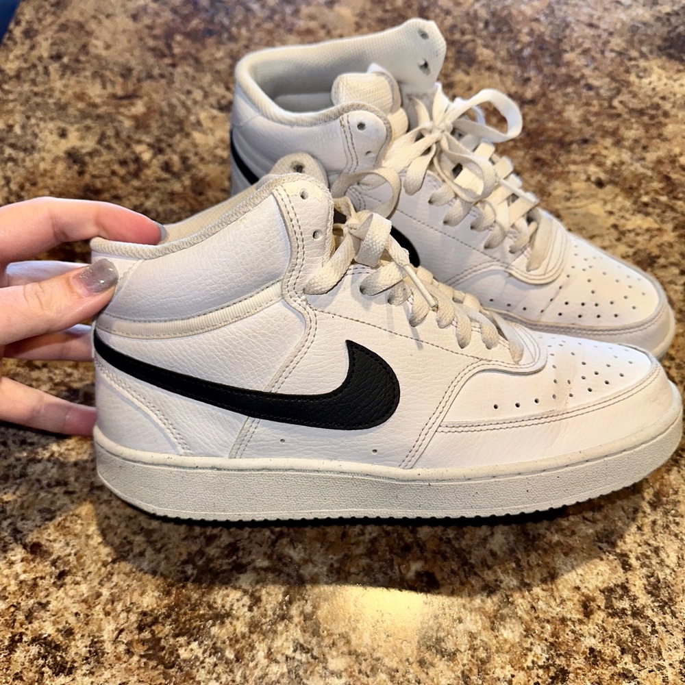 Nike Men's Court Vision Mid Next Nature Shoes